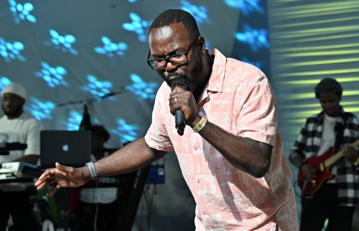 Singer Carey Sayles is a ‘Living Testimony’. 