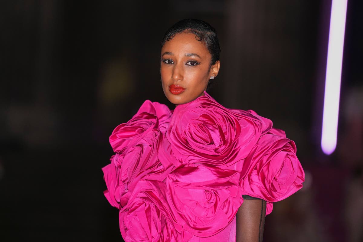 Julia Sarr-Jamois in Carolina Herrera. 