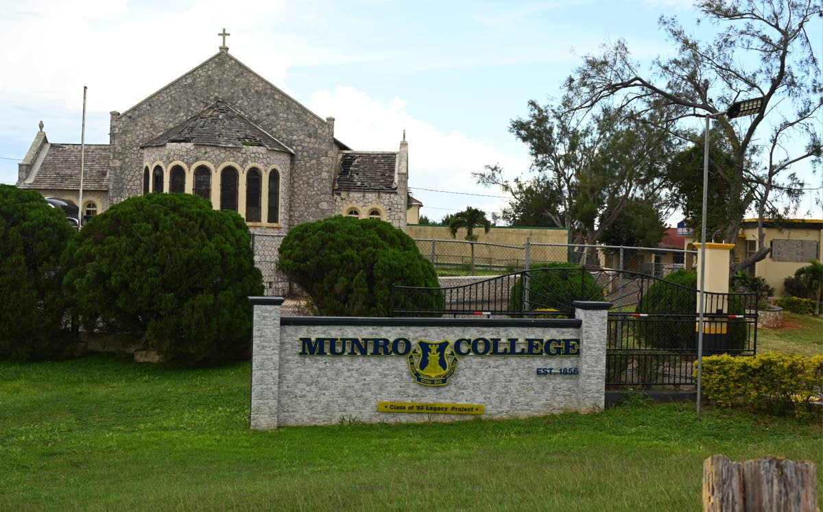One of the entrances to Munro College in Malvern, St Elizabeth.