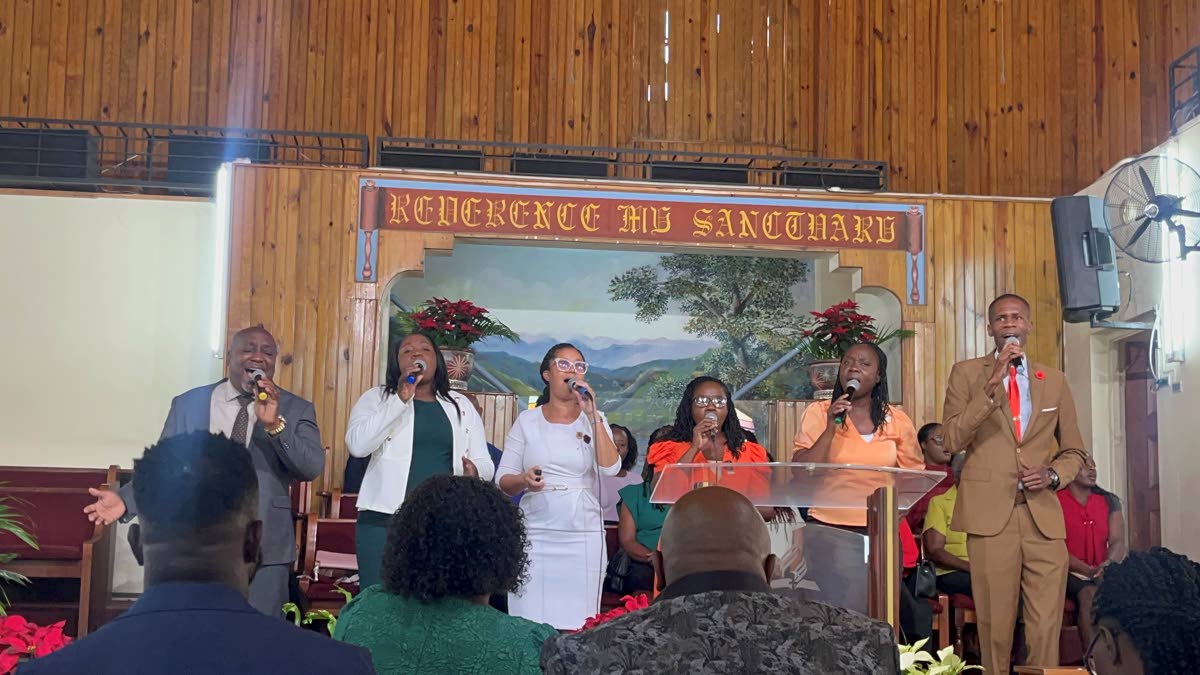 Osanna Praise leading the praise and worship segment during Divine Service  at Meadowvale SDA Music Day on Saturday, November 29.