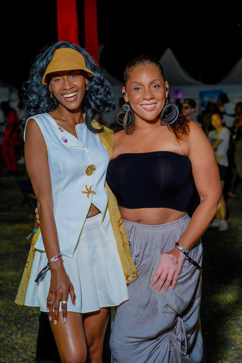 Miss Jamaica World 2016 Ashlie Barrett (left) enjoys a night out with her sister, Sara Barrett.
