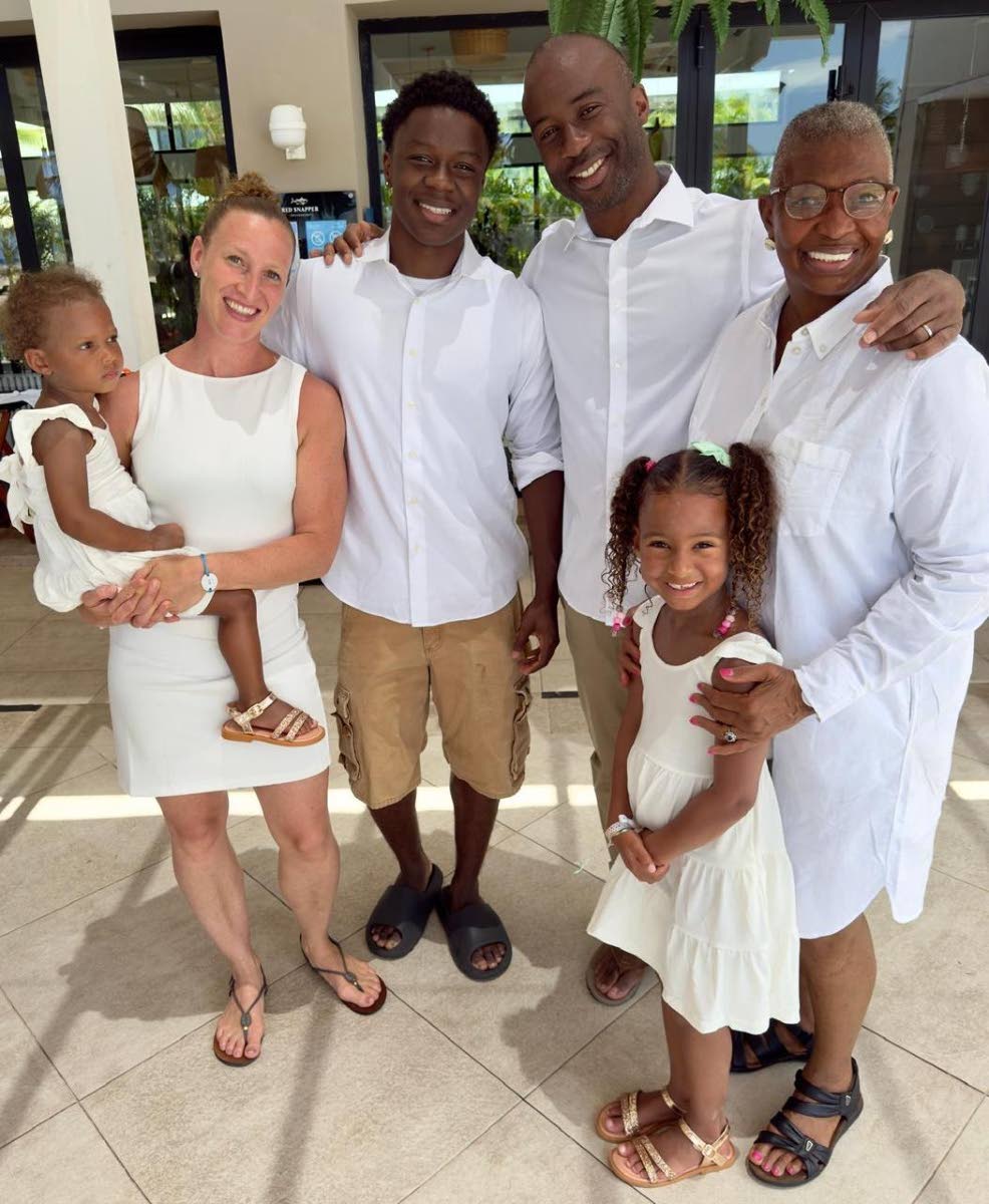 Dorian Samuels (right), her son Kamar Samuels (second right), his wife Margaret (left), her grandchildren, Joseph, Kira (in the arms of her mom) and Leila. 