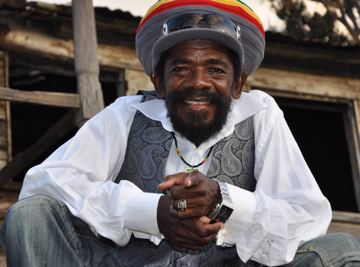 Veteran reggae singer, Colvin ‘Cocoa Tea’ Scott passed away on March 11 at a hospital in Broward, Fort Lauderdale, Florida, following a cardiac arrest. He was 65.