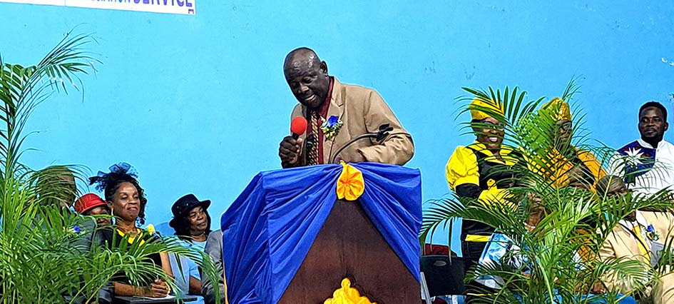 Reverend Derrick Ashmeade makes remarks at the appreciation service held at Foursquare Gospel Church in Annotto Bay, St Mary.