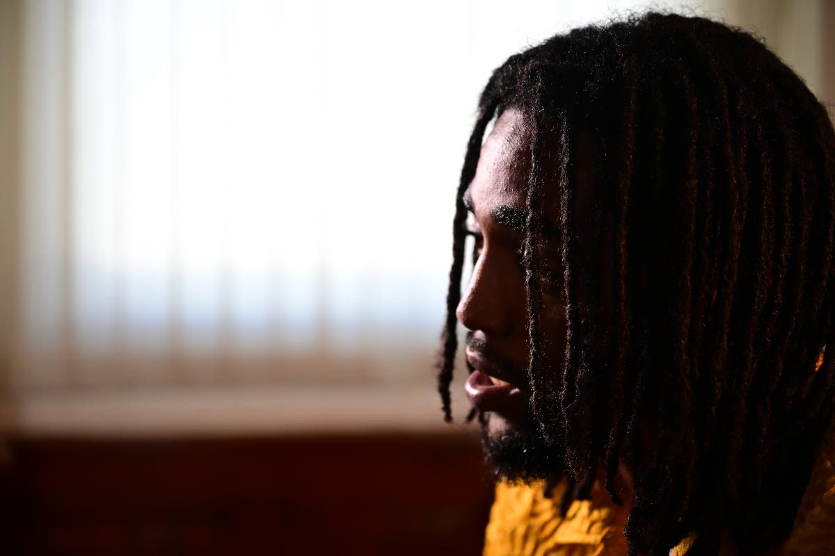 Sanjoe Spencer was a part of a musical duo, Jaii and Jhoe, with his now-deceased twin brother, Sanjay. 