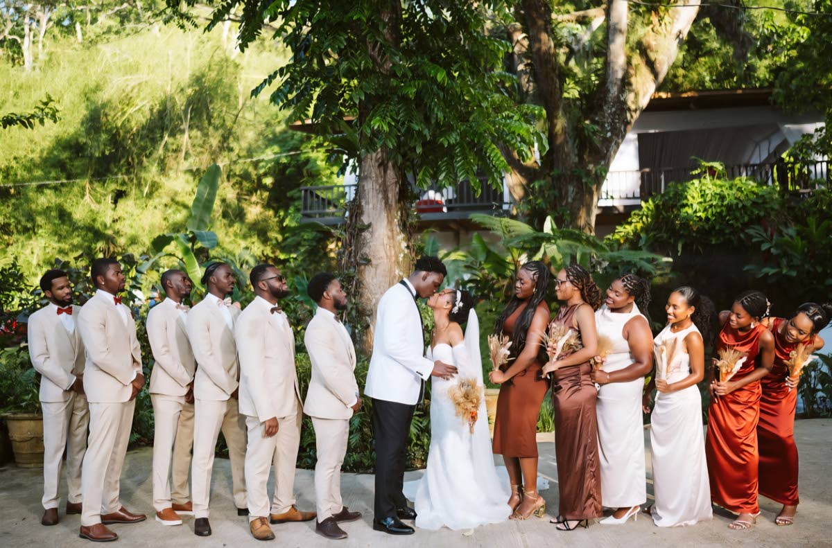 The newly-weds, Dalkeith and Rohanna (centre), were surrounded by the great love and support of their wedding party.
