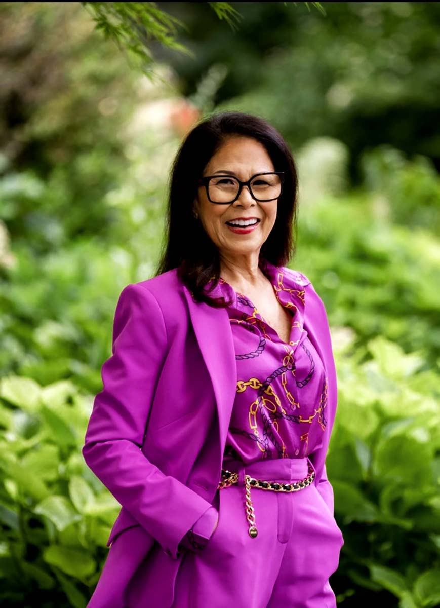 Donette Chin-Loy Chang.