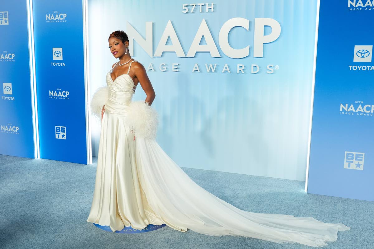 Keke Palmer paired Miss Sohee Couture with A. Jaffe jewellery.