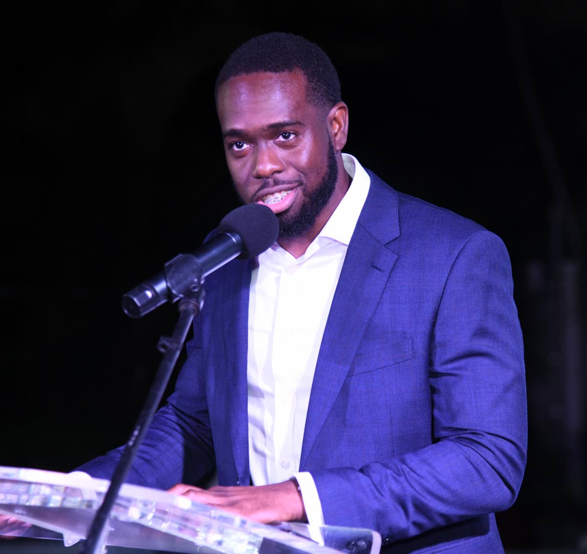 Sayeed Bernard, attorney and journalist, addresses the recent welcome home reception hosted by the British High Commission for 2024 Chevening and Commonwealth scholars. 
