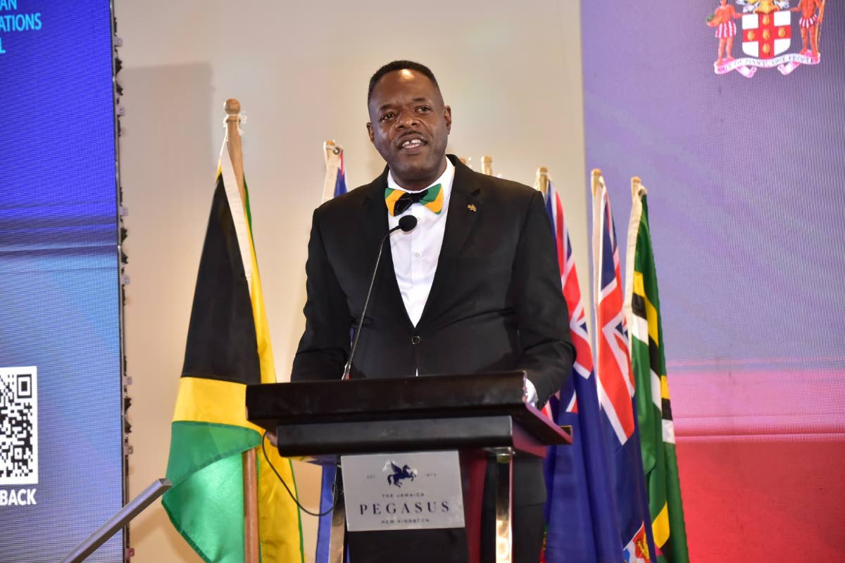 Dr Wayne Wesley, CXC’s registrar and CEO speaks at CXC Gala Dinner.