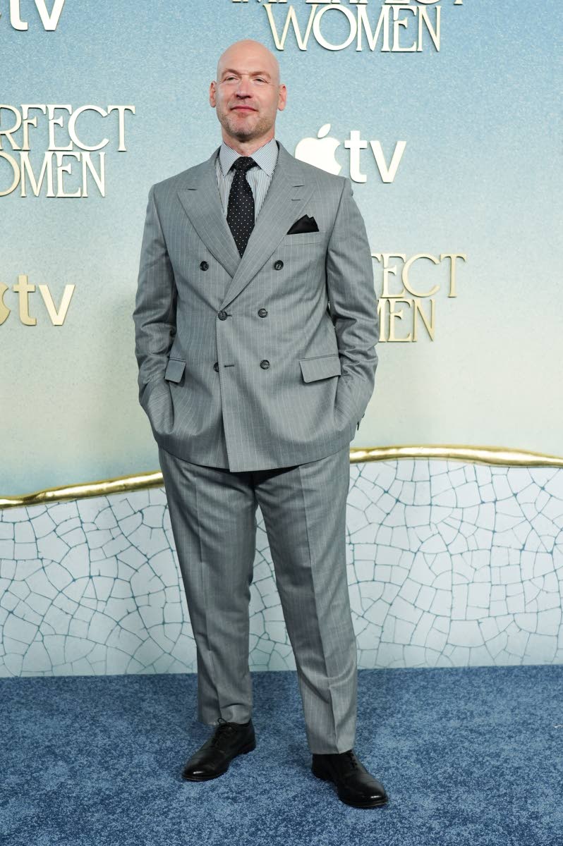 Corey Stoll is back in pinstripes, donning a double-breasted suit for the Los Angeles premiere. 