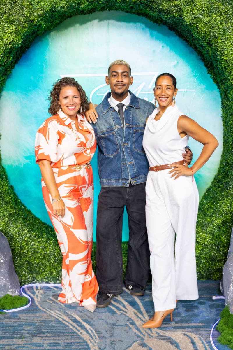 Elena Lynch (left) and Leisha Wong both of Elle Creative Ltd, step off stage and straight to a photo op with panel moderator and co-host Rushane ‘RushCam’ Campbell.