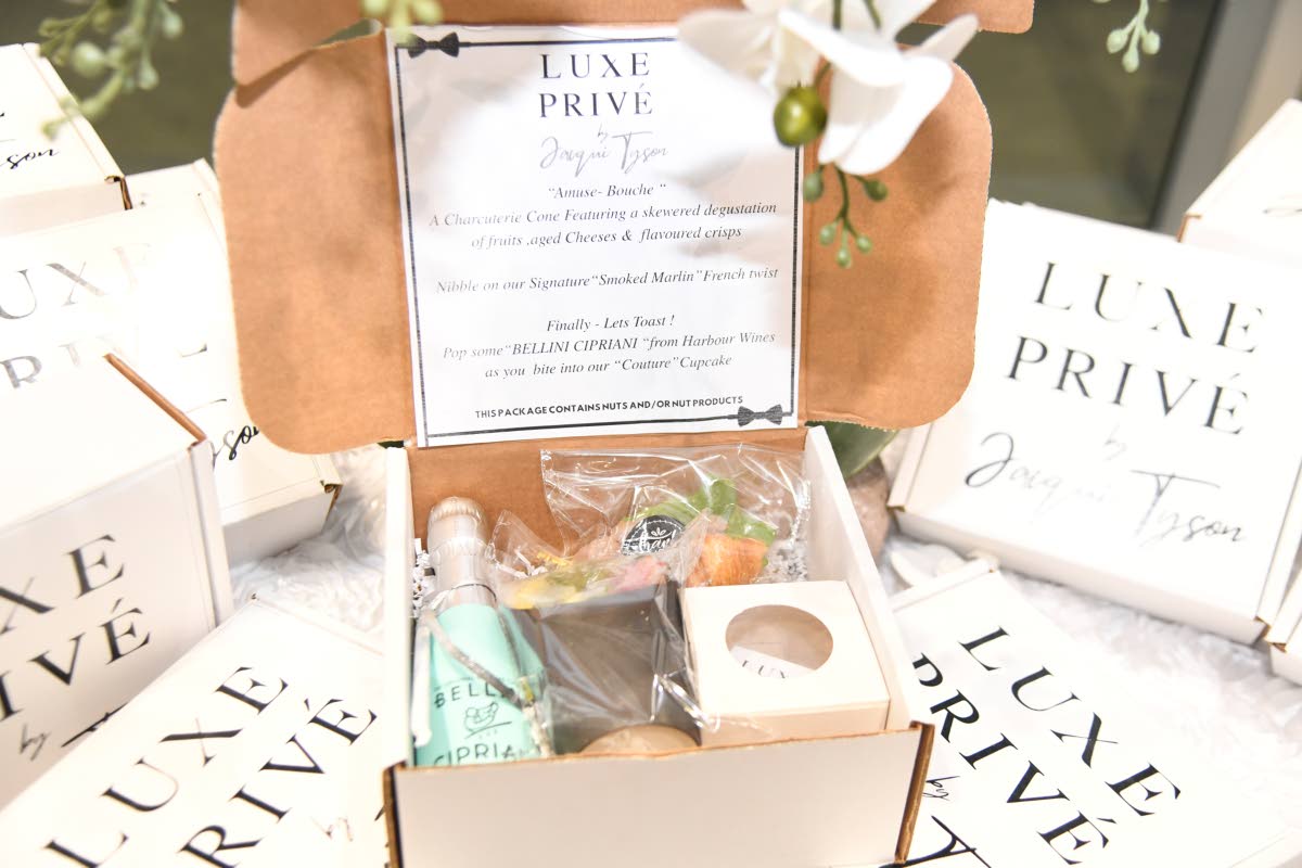 Chef Jacqui Tyson’s Luxe Privé Gourmet Box offers an elevated take on the classic picnic experience, featuring Bellini Cipriani prosecco, charcuterie in a cup, smoked marlin with a French-inspired twist, and a croissant and cupcake pairing designed as a