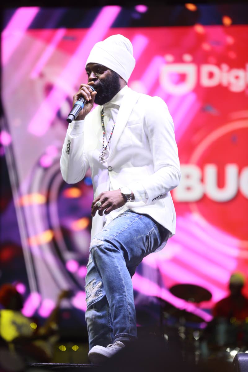 Bugle was one of the special guest artistes at Digicel’s birthday bash.