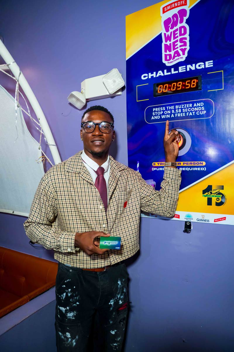 Joshua Palmer, multimedia creative, wins a $10,000 gift certificate after finishing the fast-paced buzzer challenge in the same time as Usain Bolt’s iconic 100m world record.