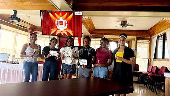 Winners of the AHF Summer Internship Quiz Competition.