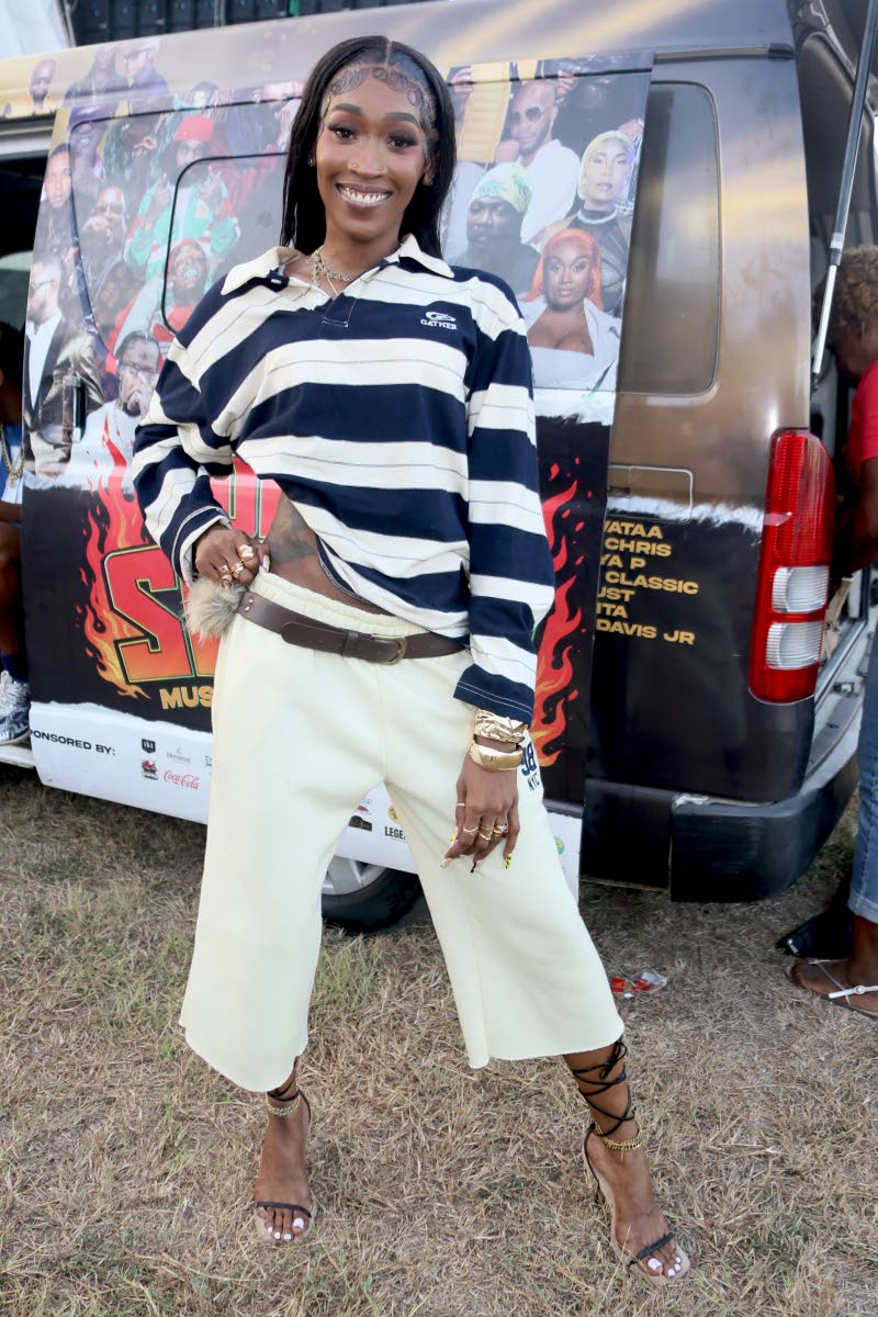 Out to support her father, Beenie Man, at the return of Summa Sizzle, Deshagaye ‘Desha’ Davis strikes a pose for our lens.