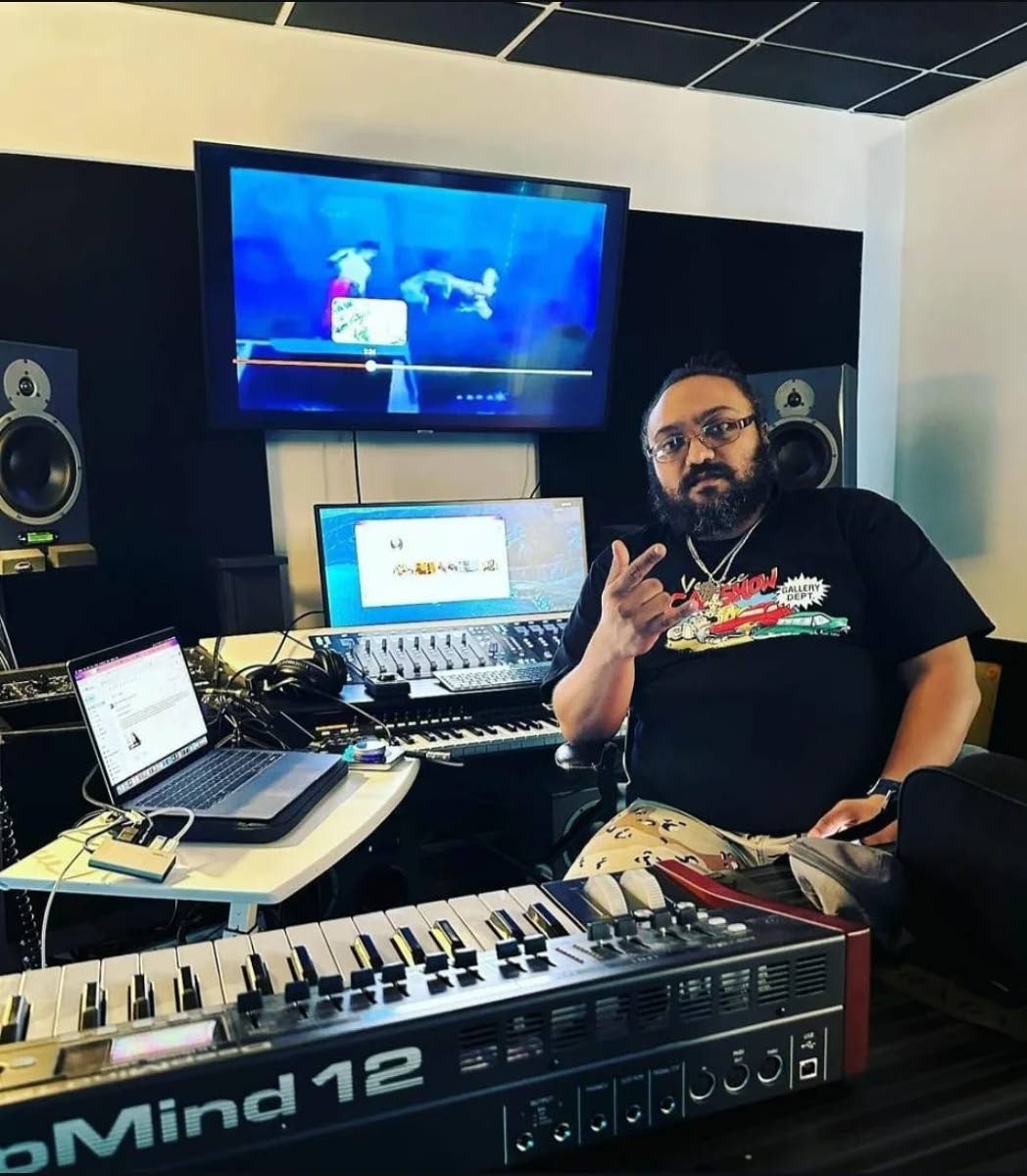 Producer Makonnen Blake-Hannah, also known as Maki-B TheSpaceAgeRasta, has worked with a roster of Jamaican and international acts. Now, he’s back in the mix with Stephen Marley.