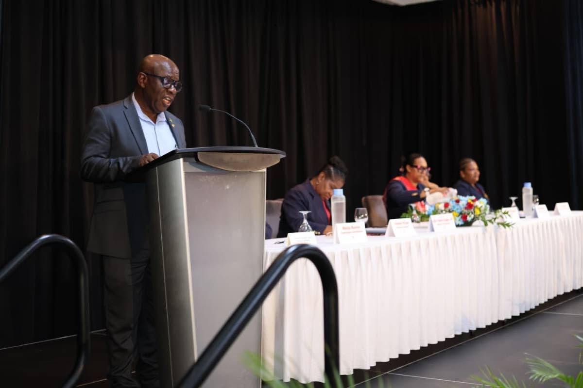 Collen Gager, mayor of Falmouth, addressing the opening ceremony of the JAAP Convention and Education Forum on Friday.