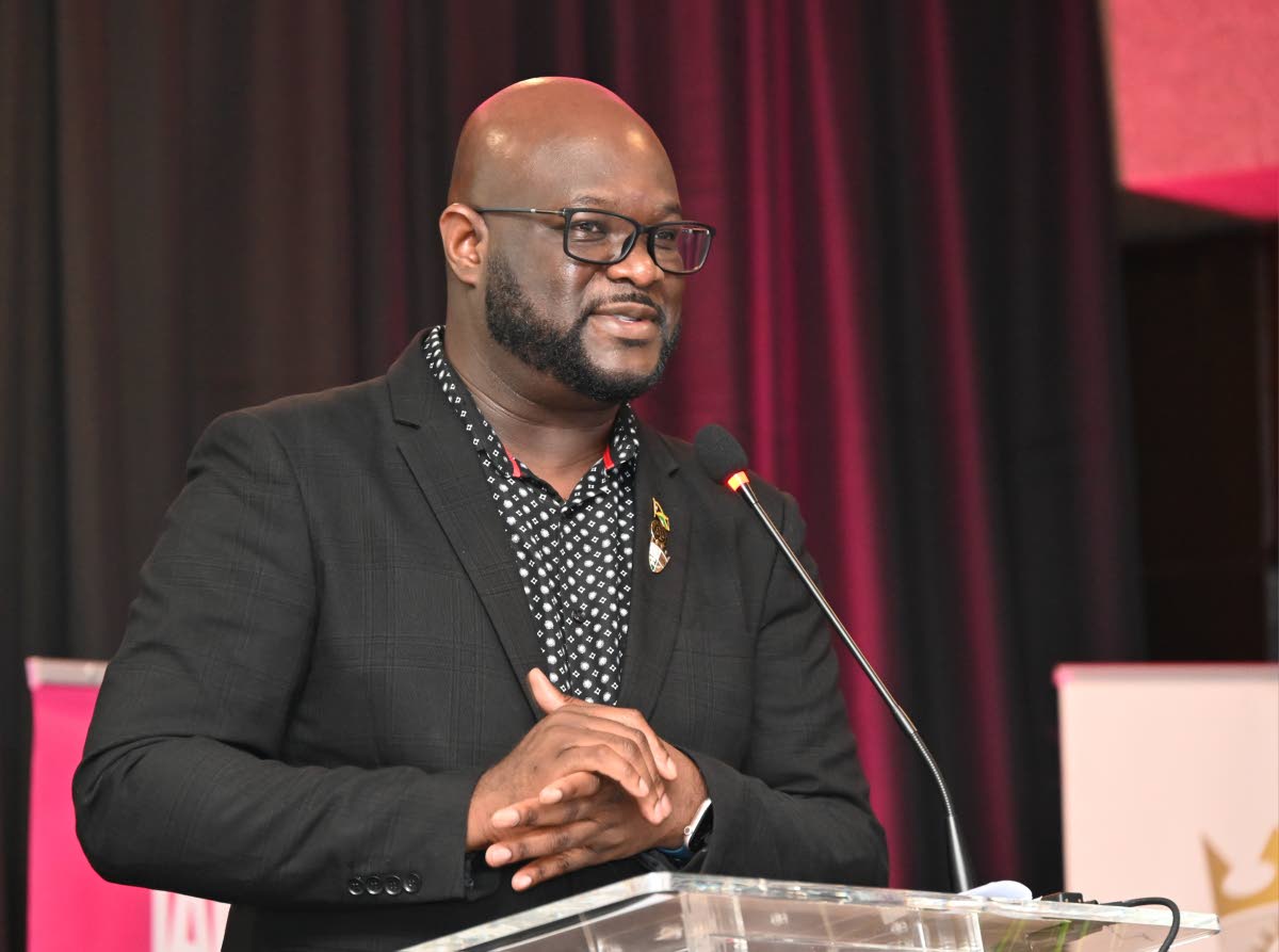 O’Brian Herron, president of the Jamaica Hotel & Tourist Associatio, speaking at the event.