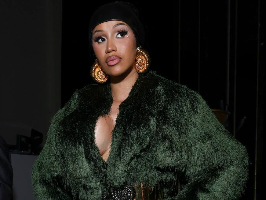  Grammy-winning rapper Cardi B
