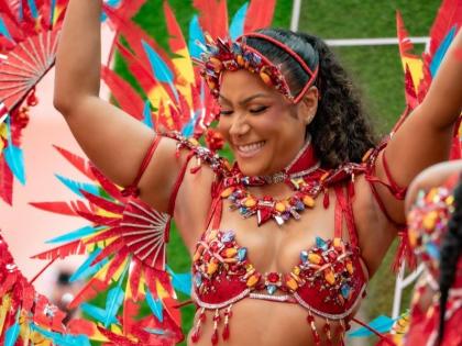 Felicia Wong is in the carnival spirit, stunning in Zen. 