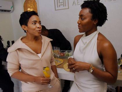 Left: Dr Mariesha Terrelonge Lee (right) chats with Nicole McLaren Campbell at the FUTURE Medical and Aesthetics relaunch. 