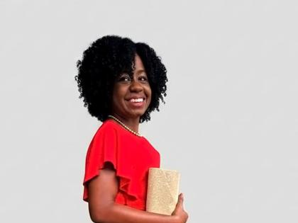 Senior accountant, Sherry-Lee McLean