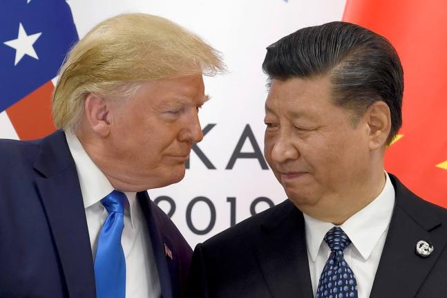 US President Donald Trump (left), and Chinese President Xi Jinping.