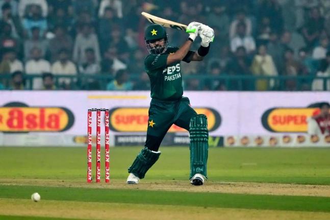 
Pakistan’s Babar Azam plays a shot during the third T20 cricket match against South Africa in Lahore, Pakistan, yesterday.
