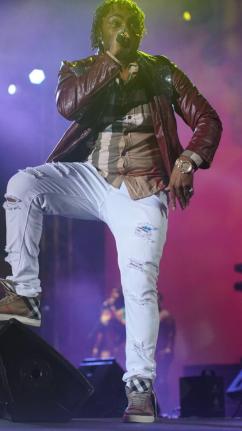 Ricky Teetz performing at Reggae Sumfest in 2016.