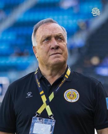 Head coach of Curaçao Dick Advocaat.