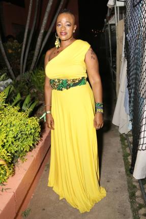 Acclaimed cellist and singer Emily Elliott will open tonight’s Kingston Night Market staging with a captivating performance.