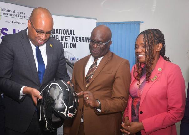 State Minister in the Ministry of Industry, Investment and Commerce, Delano Seiveright (left); Executive Director of the Bureau of Standards Jamaica Dr Velton Gooden, and Chief Executive Officer of the CARICOM Regional Organization for Standards and Qu