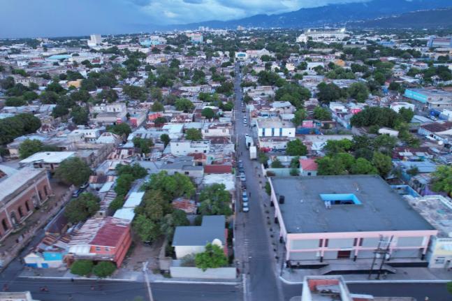Aerial view of the Parade Gardens, Tel Aviv  and the Soutside communities in downtown Kingston.