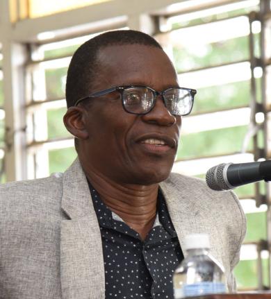 Dr Lawrence Nicholson