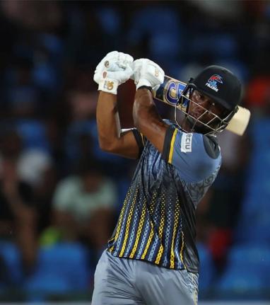  Evin Lewis