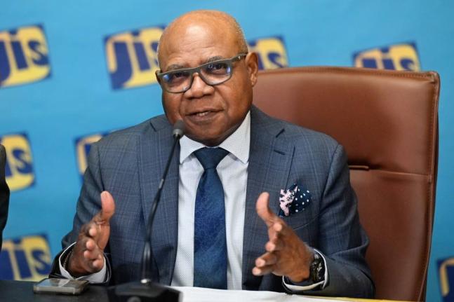 Tourism Minister, Edmund Bartlett, providing an update on visitor arrivals and tourism earnings during a Jamaica Information Service (JIS) Think Tank in St Andrew on Wednesday, September 2.