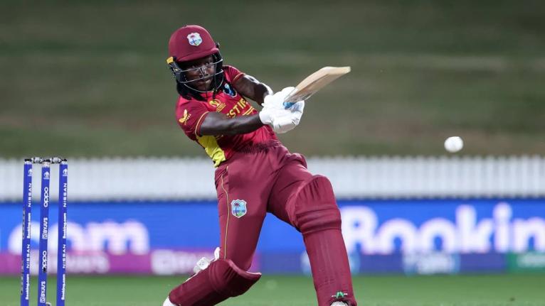 Deandra Dottin 